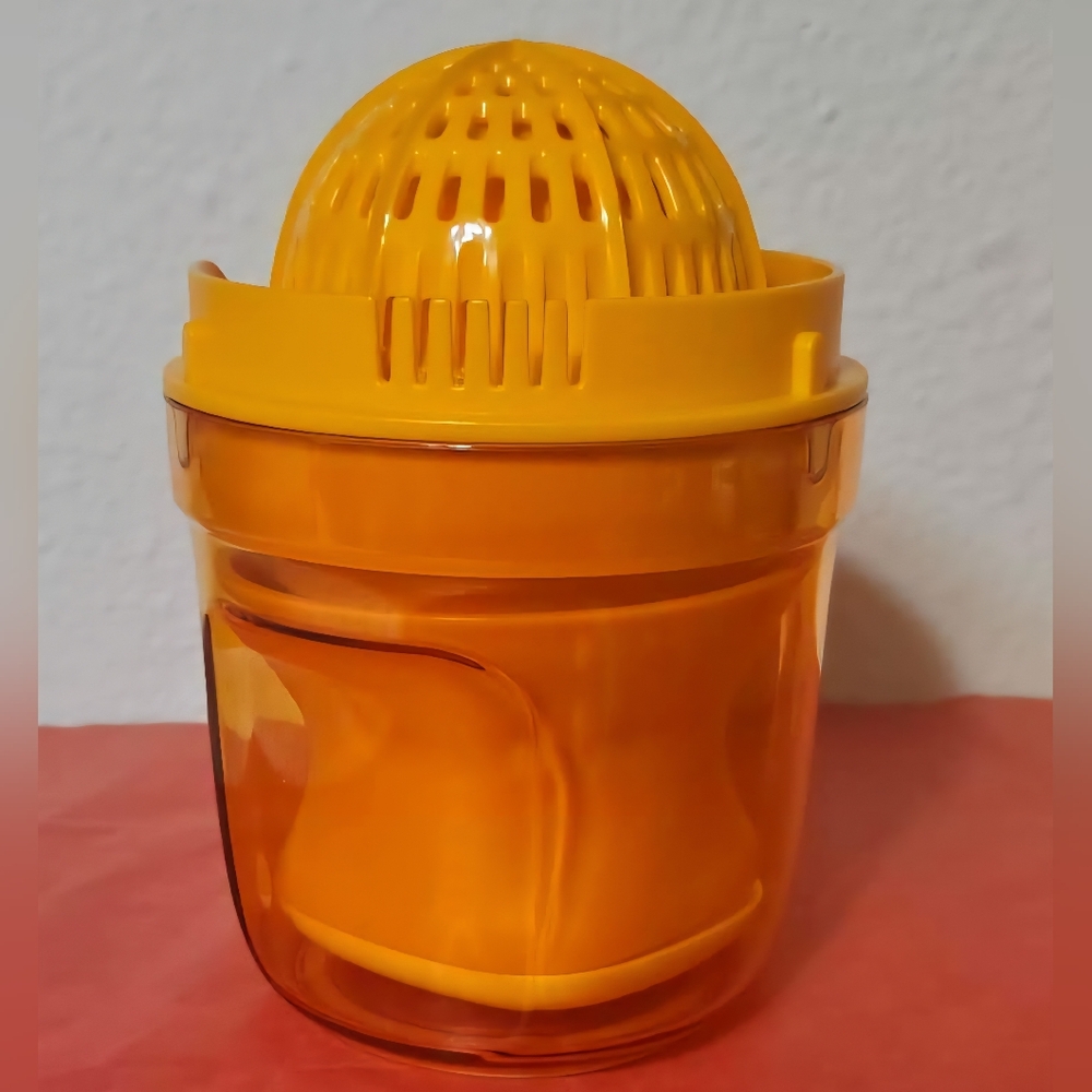 Bright Orange Citrus Juicer